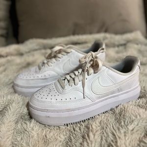 Nike court vision Alta